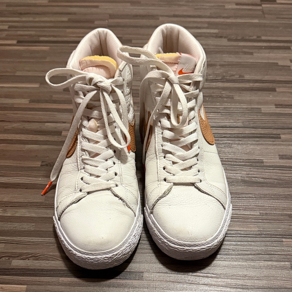 Nike SB Zoom Blazer Mid (White)